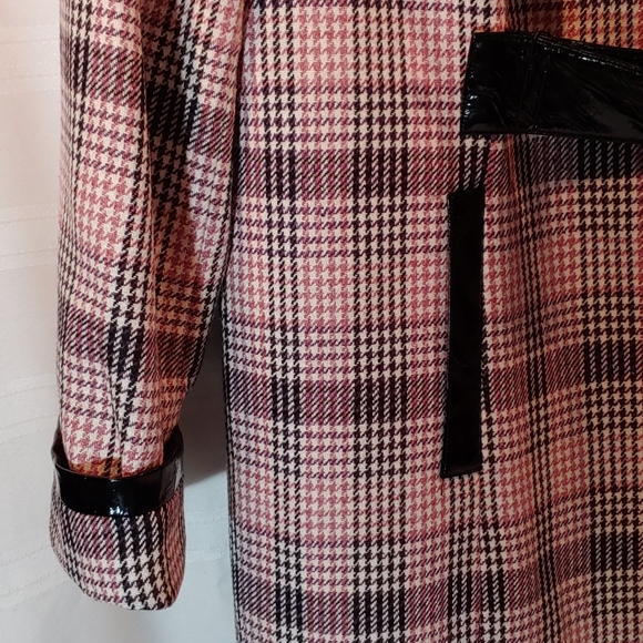 Ashro Jacket - Picture 4 of 7